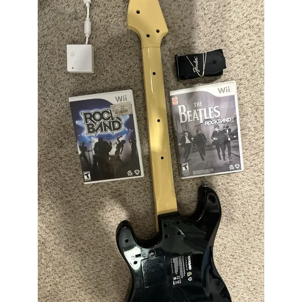 Nintendo Wii Rock Band Guitar w Dongle Strap 2 Games RockBand Beatles Tested